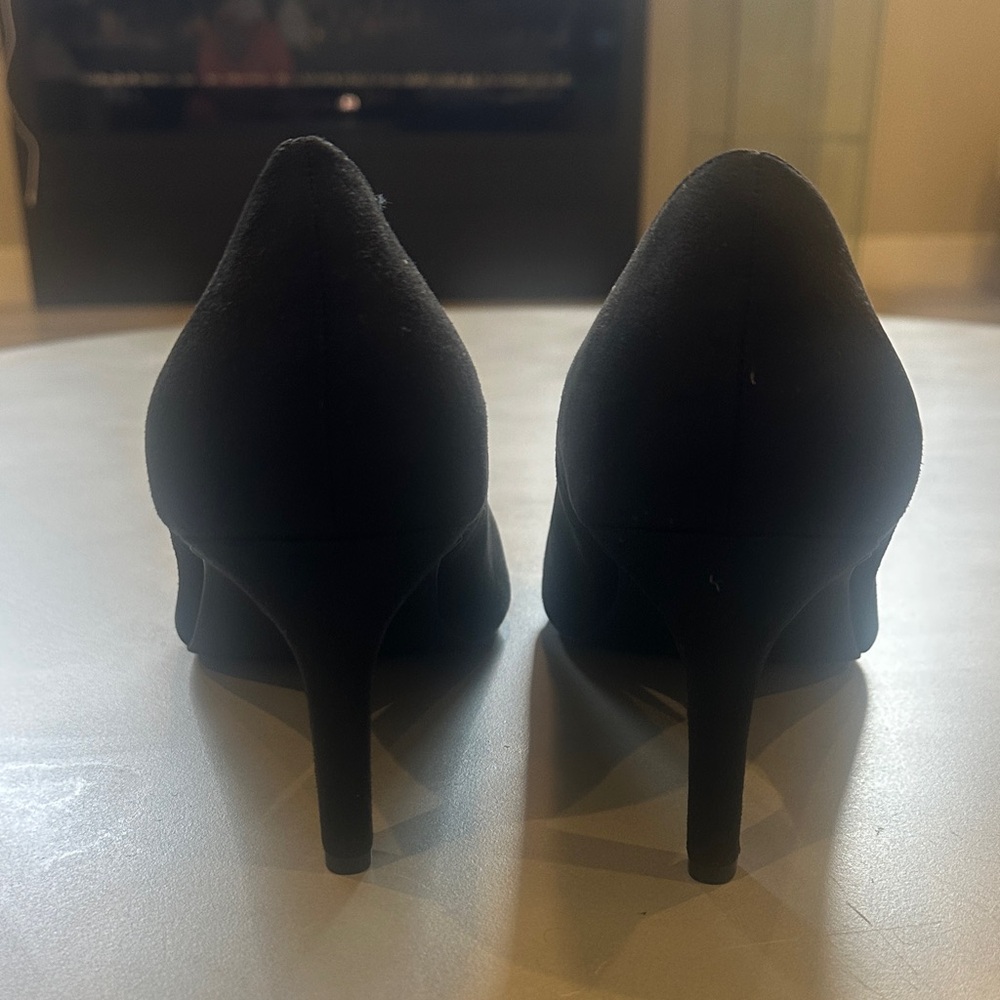 Torrid Elegant Black Heels - Picture 4 of 4